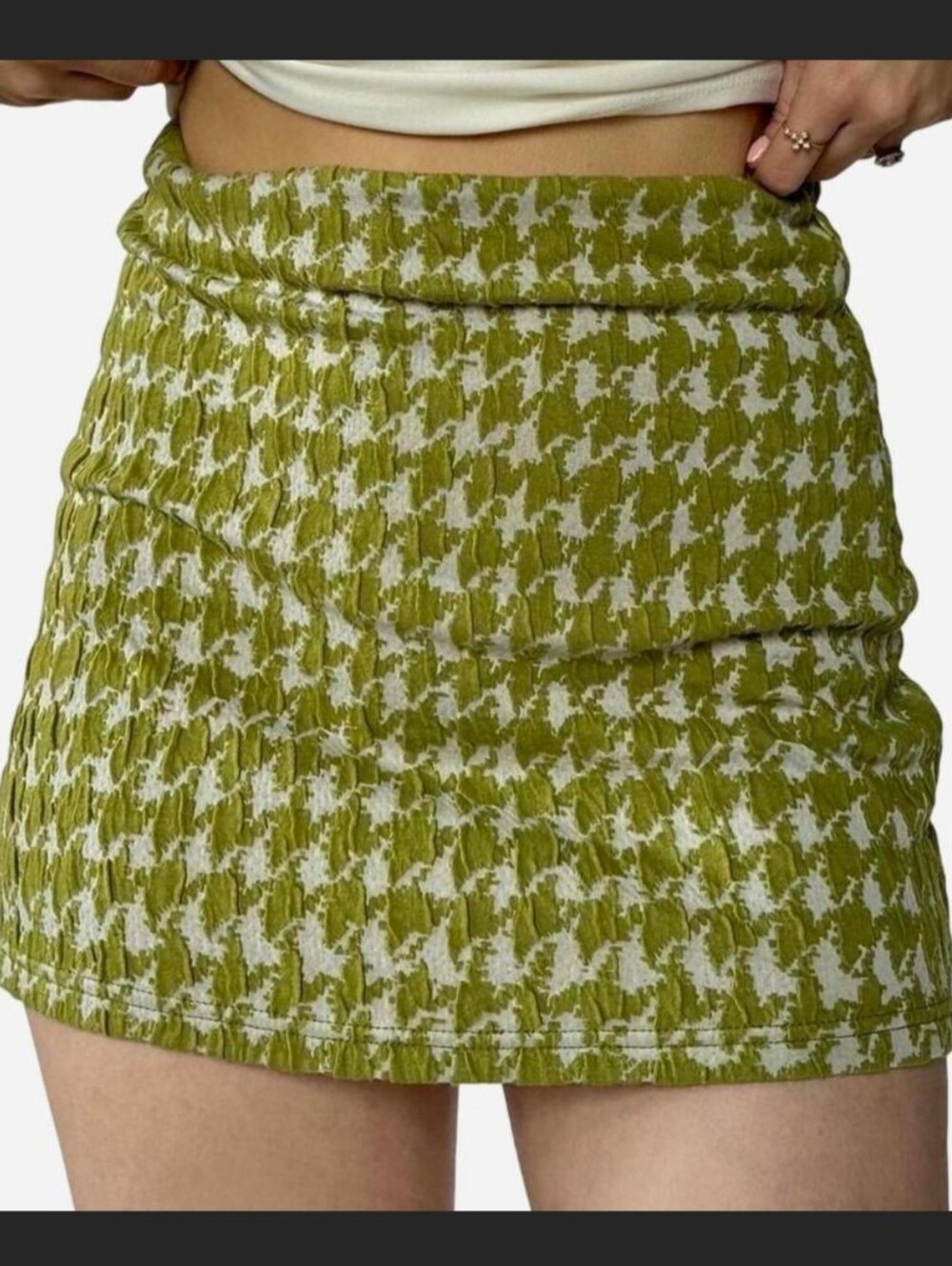 UO Lime Green & White Houndstooth Jacquard Y2K Style Mini Skirt, Size M